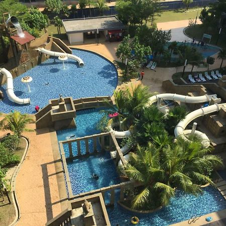 Cozy Swiss Garden Beach Resort Residence Kampung Sungai Karang Экстерьер фото