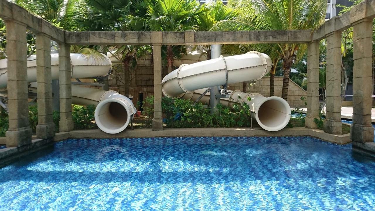 Cozy Swiss Garden Beach Resort Residence Kampung Sungai Karang Экстерьер фото
